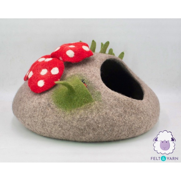 The Cutest Mushroom Pet Bed! Handmade Wool Felt Cat Cave House ๐ - Picture 2 of 7